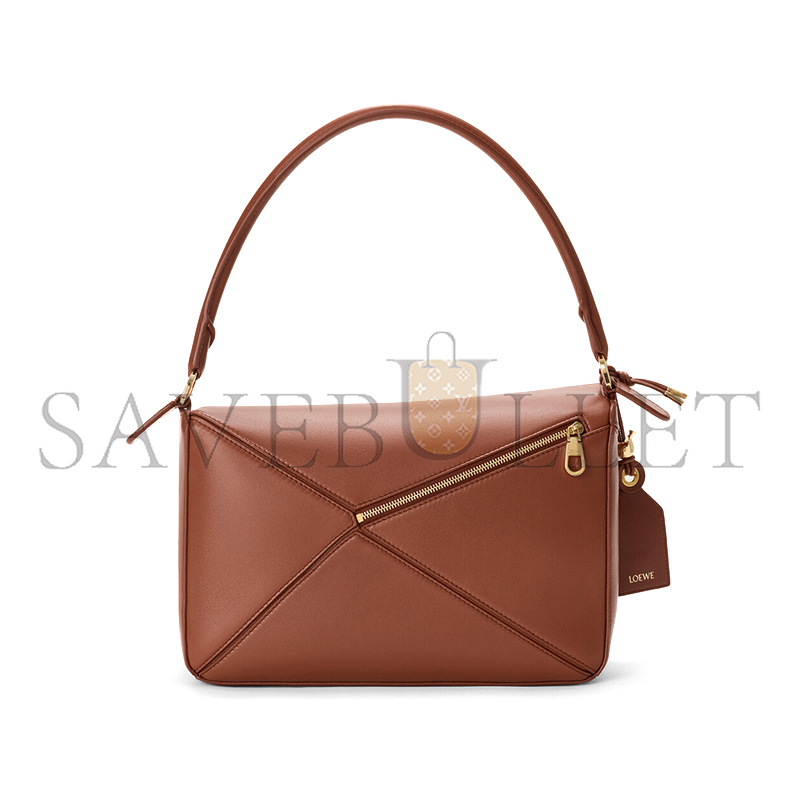 LOEWE MEDIUM FEATHERLIGHT PUZZLE BAG IN NAPPA LAMBSKIN A510PLMX02 (29*19.5*12cm)
